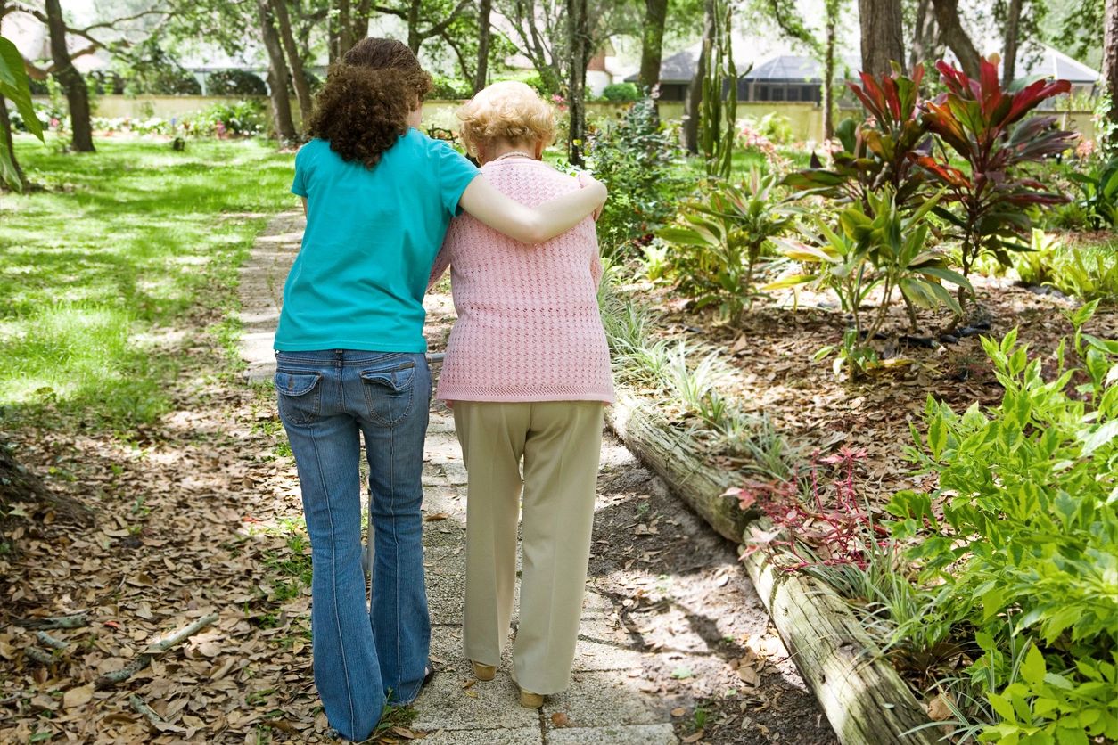 carer whelping the elderly 4aker services